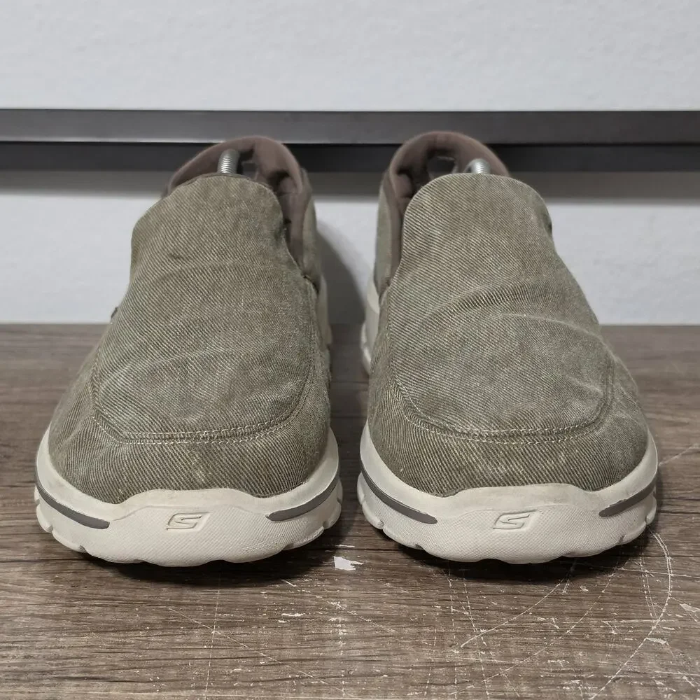 Skechers Go Walk 3 Unwind Men's Casual Slip-On Shoes Sneakers Size 12 Khaki